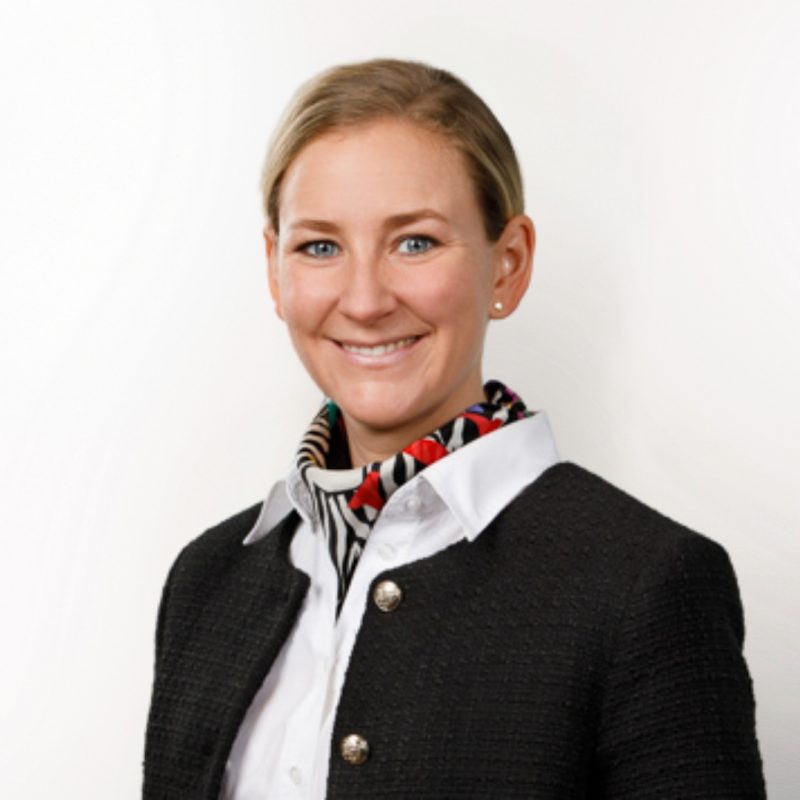 Dr_Sara_Thienhaus